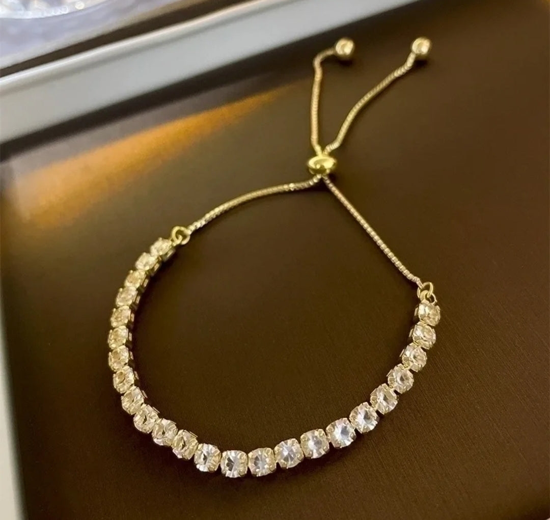 ETERNA Bracciale oro con zirconi quadrati